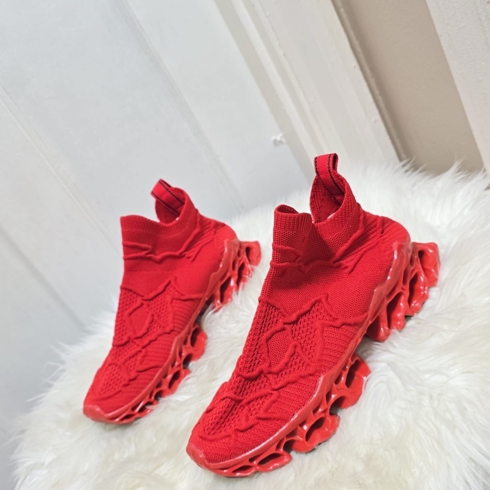 High Fashion Bold Red Knit High-Top Unisex Sneakers🌴✌️ - Picture 4 of 10